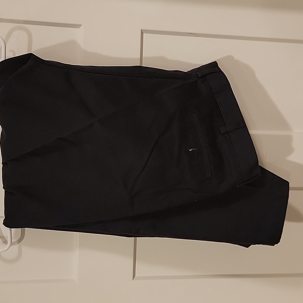 Geoffrey Beene 40x30 men's dress khaki pants